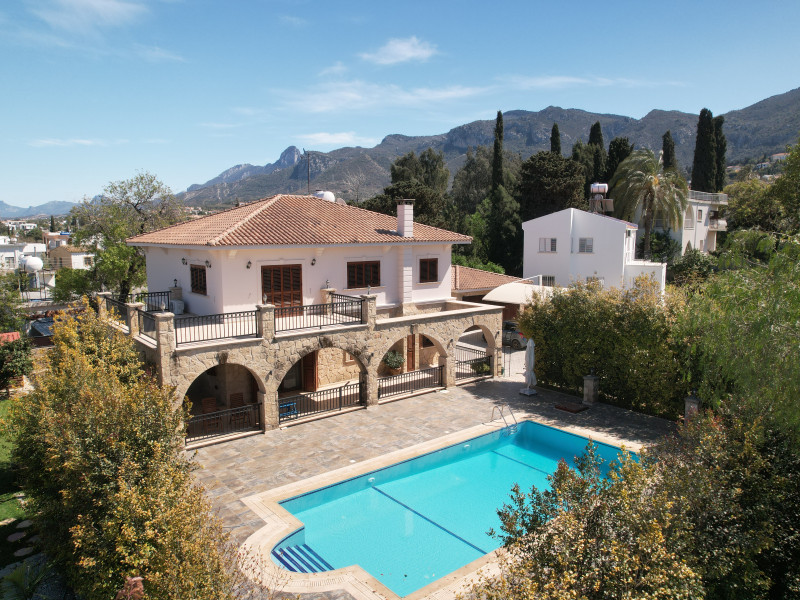 Fabulous 4+1 Villa With Nice Private Pool