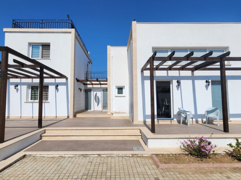Beautiful 3+1 Turnkey Villa with Private Pool in Karşıyaka