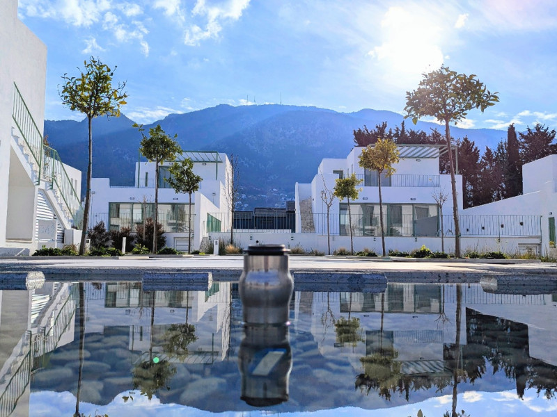 1-Bedroom Duplex with Rooftop Terrace and Mountain Views