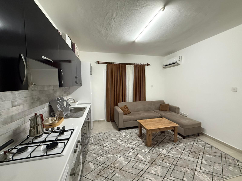 LAPTA’DA 1+1 KİRALIK ÇOK GÜZEL DAİRE