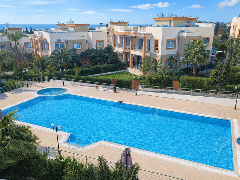 Alsancak’ta Site İçerisinde, Özel Teraslı Bakımlı 1+1 Daire