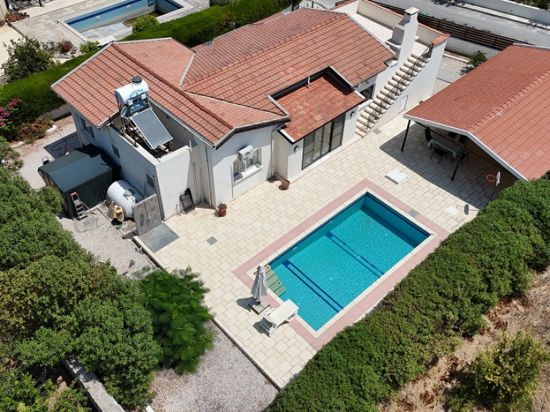 Özel Havuzlu, Huzurlu ve Ferah 4 Yatak Odalı Bungalov