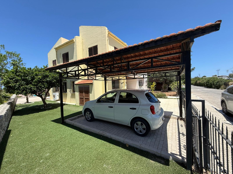 3 Bedroom Semi-Detached Villa in a Residential Complex