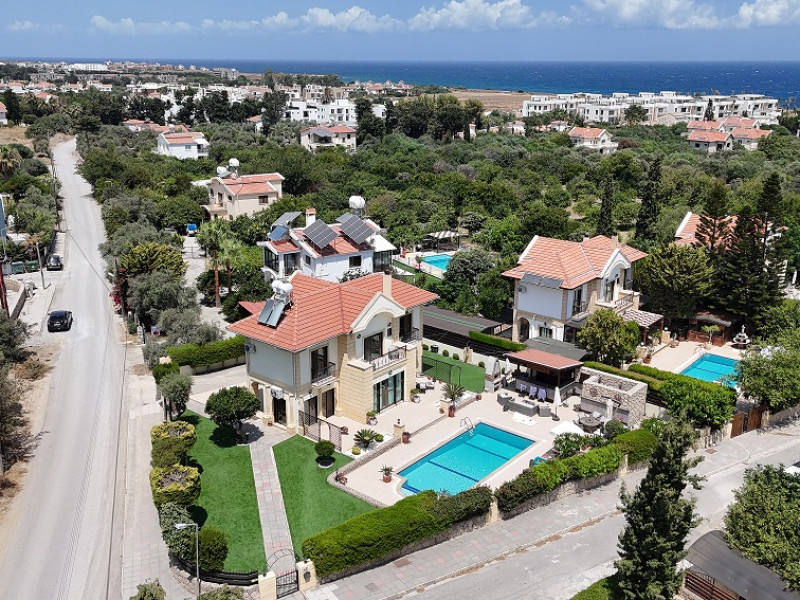 Exceptional 3 Bedroom Villa with Private Pool and Landscaped Garden